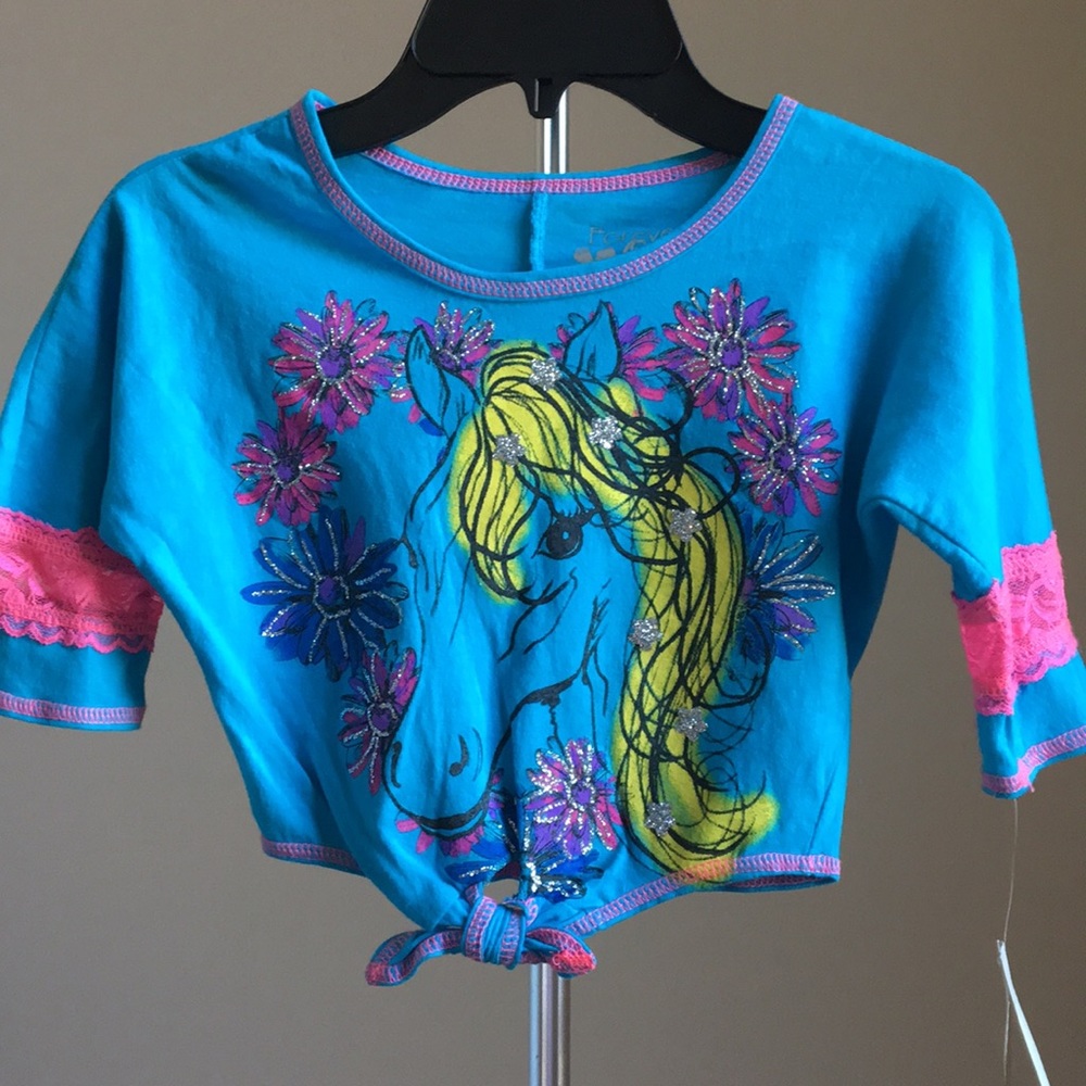 ✨NWT✨Gorgeous Crop Top